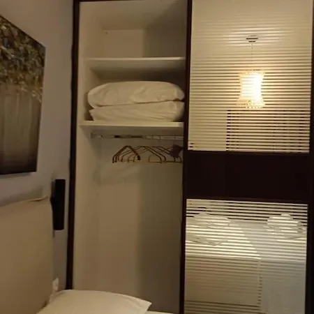 Element Blue Loutráki