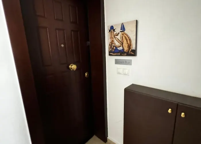 Element Blue Loutráki